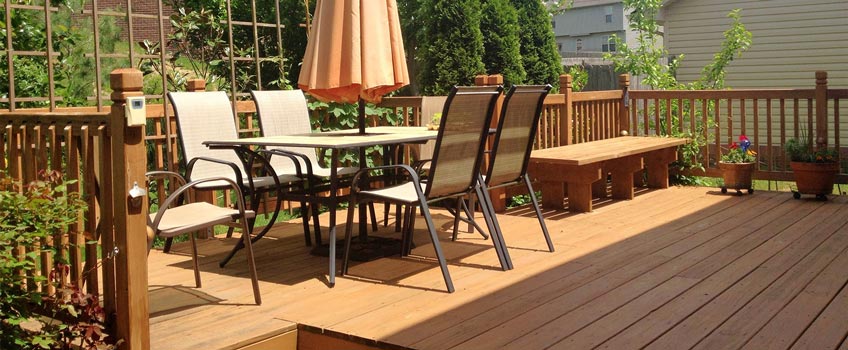 St Petersburg Deck Staining & Sealing